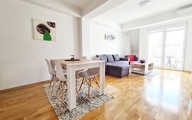 Smart Apartments
